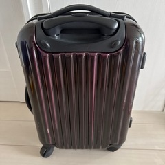 【引取決定】キャリーケース(小さめ)の画像