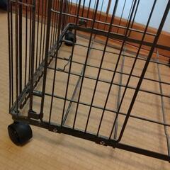 ストーブガード　ヒーターガード　中古　安全　火傷対策　ペットの画像