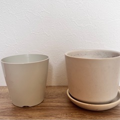 【雑貨屋購入/植木鉢】陶器(皿付き)1点プラ1点　セット