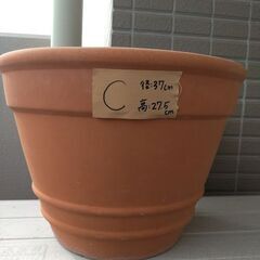 【商談中】12号植木鉢★1個500円★直径約37cm（C）