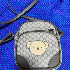 ショルダーバッグ