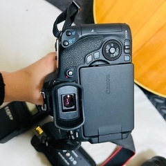canon EOS d8000の画像