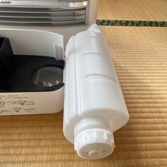 加湿　セラミック　ファンヒーターの画像