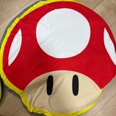 スーパーマリオ　ラグ　2枚セット　ファイヤーフラワー　キノコの画像
