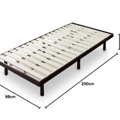 ベッドフレームとマットレスの画像