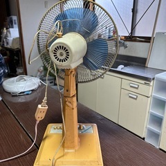 昭和レトロ 
扇風機の画像
