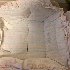 
ベビーベッド　バウンサー　椅子の画像