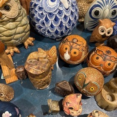 フクロウの置物の画像