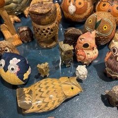 フクロウの置物の画像