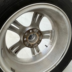 ホイール付き スタッドレスタイヤ ヴェルファイア アルファードの画像