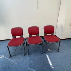 オフィスチェア3脚の画像