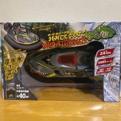 水陸氷両用のラジコン！ホバークラフトワイルドアタッカーの画像