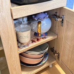 食器棚の画像