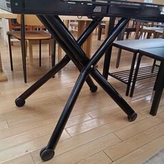 値下げしました！★ジモティ割あり★ ドミタリア 拡張ガラス昇降式テーブル ブラック H82×D75×W150 クリーニング済み TK4308の画像