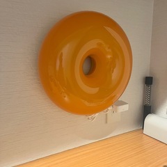 IKEA ドーナツ型ランプの画像