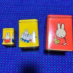 ミッフィー缶