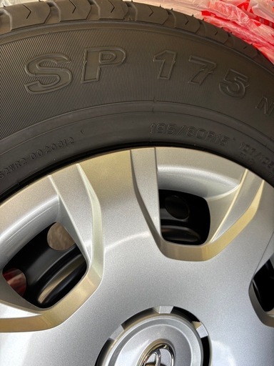 ハイエース 新車取外し 4本セット