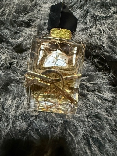 Yves Saint Laurent オードパルファム