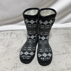 防寒・防水レディース長靴・靴滑り止金具付きの画像