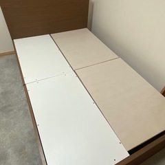 セミダブル　ベッドフレーム　ニトリ　美品の画像