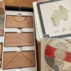 エドインター　考える積み木　・　母と子の音感教育CD　・系列方向色玉・エドインター立体パズルの画像