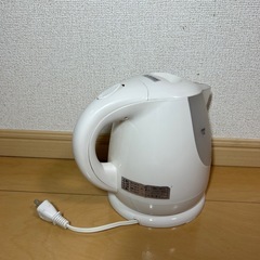 電気ケトルの画像