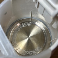 電気ケトルの画像