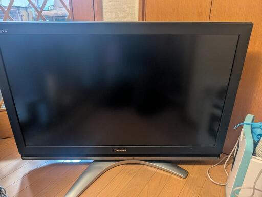 テレビ　42v