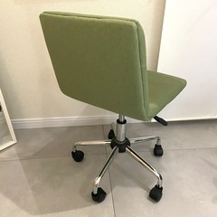 デスクチェアの画像