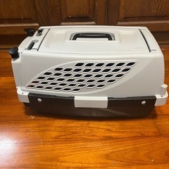 子犬用キャリーケージの画像