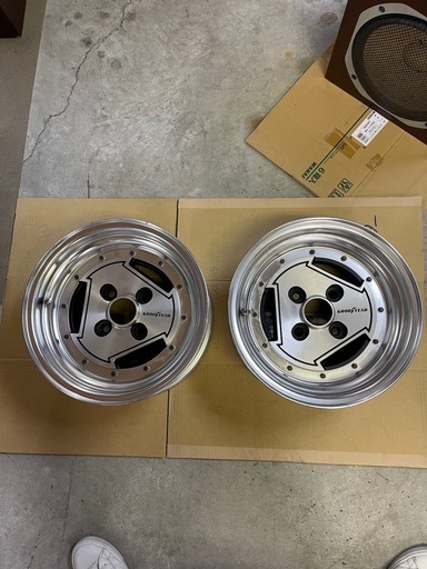 グッドイヤー　ホイール