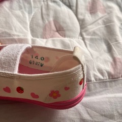 上履き　キティちゃん　女の子　幼稚園の画像