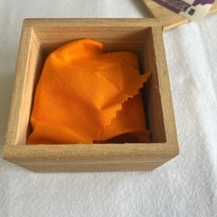 琉球漆器　香合　リスとぶどう　赤　の画像