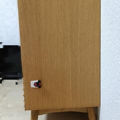 ニトリ　テレビ台　3段　脚付きチ　ェスト　リビングボードの画像