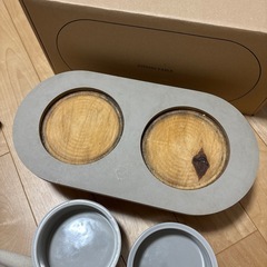 ペットフードボウルの画像