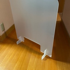 パーテーション　飛沫対策　アクリル板