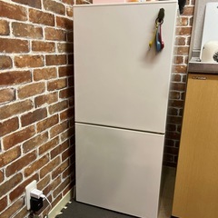 2ドア冷蔵庫　ホワイト