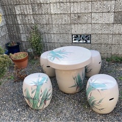 信楽焼　ガーデンテーブル　椅子×4