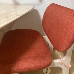 ニトリ　ロータイプリビングダイニングテーブルの画像