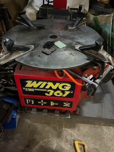 機器入れ替えの為出品です
タイヤチェンジャー　ホイールバランサーセット