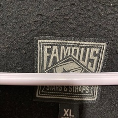 FAMOUS プルオーバー パーカーの画像