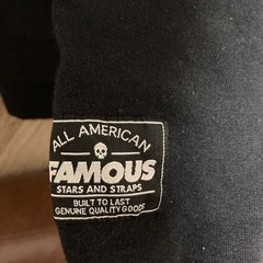 FAMOUS プルオーバー パーカーの画像