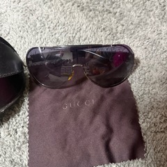 GUCCIサングラスの画像