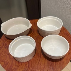 重ねられる取り皿