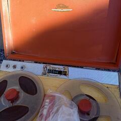 TOSHIBA  OPEN TAPE RECORDERレトロ　 真空管式？ オープン テープレコーダー
　ジャンク品
の画像