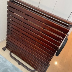 折りたたみベッドの画像