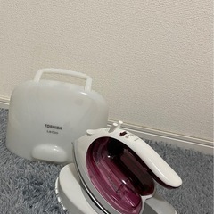 【取引中】TOSHIBA アイロン(アイロン代付き)の画像