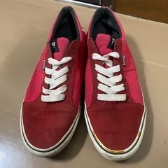 【美品】THRASHER スニーカー