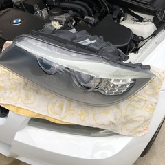 BMW E90系後期ヘッドライト