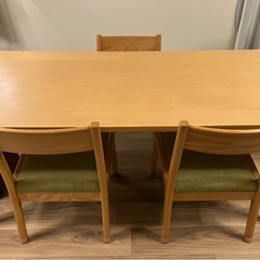 【2月末まで！】ダイニングテーブルセットの画像